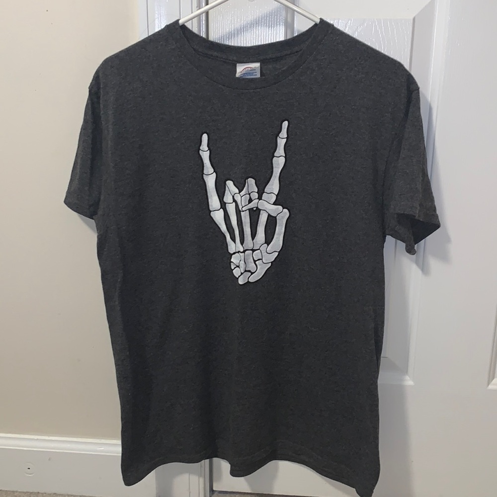 Delta Pro Weight rocker skeleton hand t-shirt